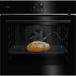 AEG TA5PB534PB 5000 SurroundCook® uuni SteamBake-toiminnolla, musta