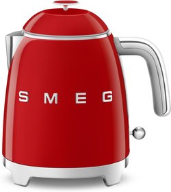 Smeg KLF05RDEU -vedenkeitin, punainen
