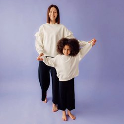 Women's Frill Sweater -Collegepaita