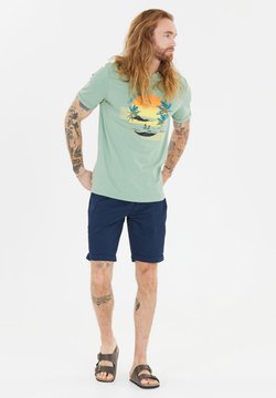M Gilchrest Shorts - miesten shortsit
