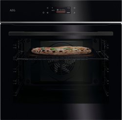 AEG BP7NB00 7000 MealAssist PizzaExpert kalusteuuni, musta