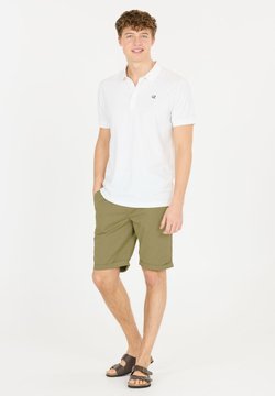 M Gilchrest Shorts - miesten shortsit
